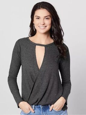 Flattering Daytrip Surplice Top Long Sleeve Waffle Knit Top in Charcoal Gray